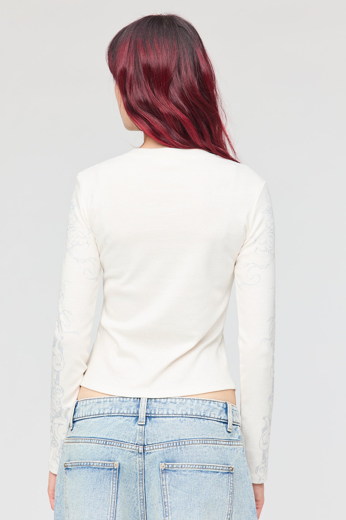 Alt View 2. Graphic Long Sleeve Top - White
