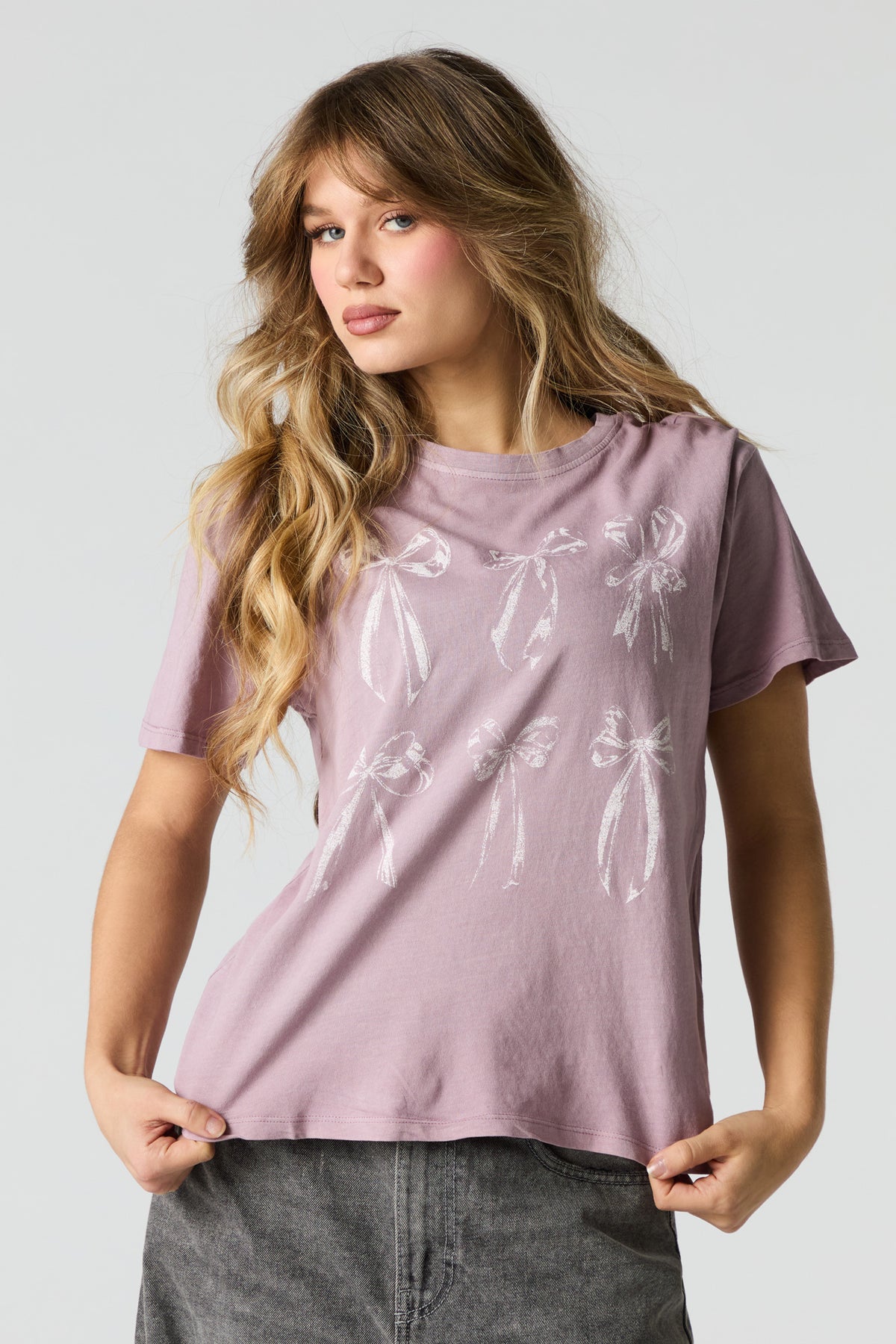 Bow Graphic Washed Boyfriend T-Shirt