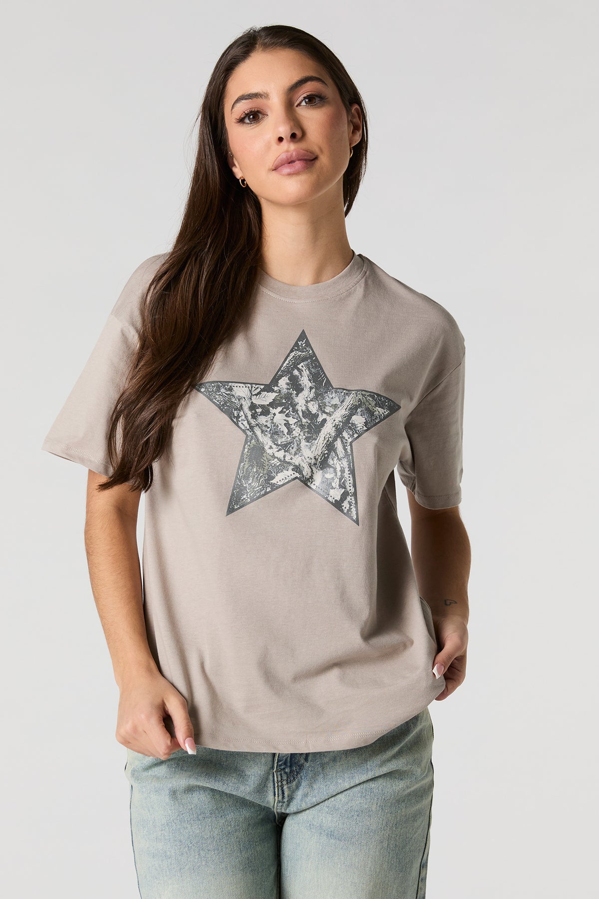 Camo Star Graphic Boyfriend T-Shirt