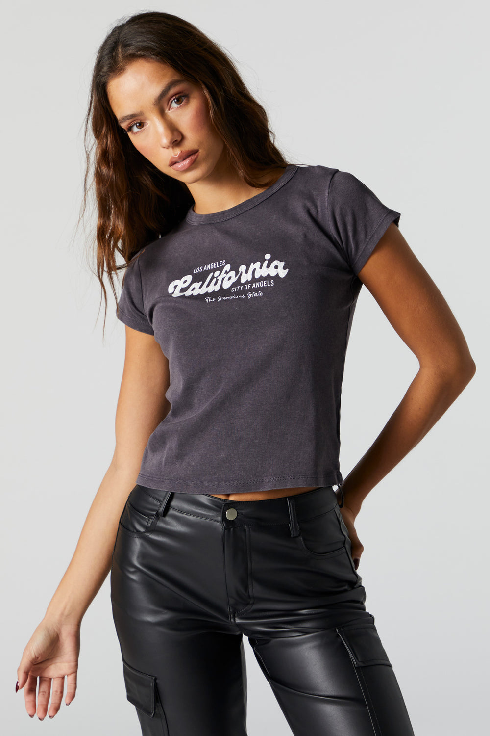 California Sunshine Graphic Washed T-Shirt California Sunshine Graphic Washed T-Shirt 1