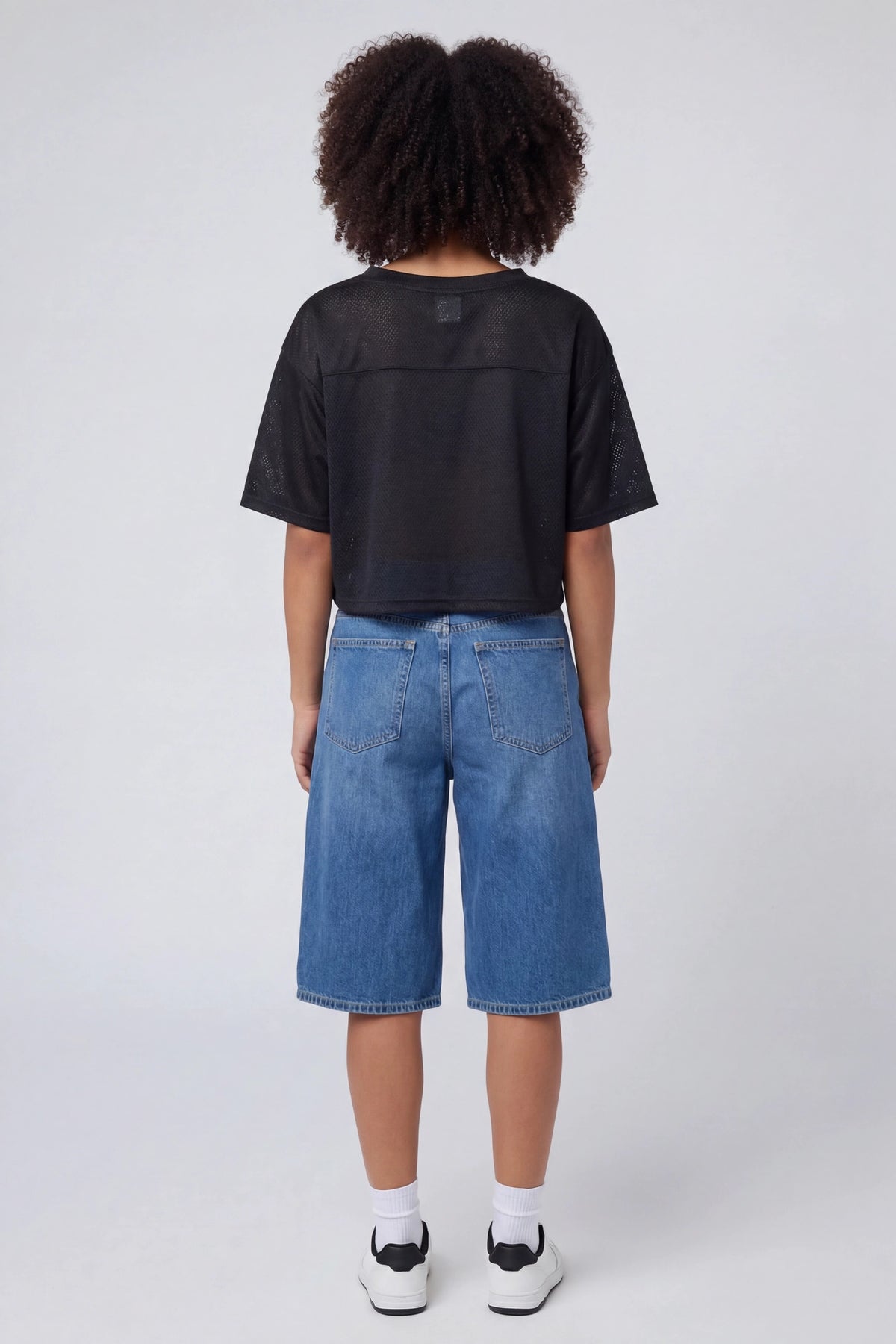 Alt View 2. USA Graphic Mesh Cropped Jersey - Black