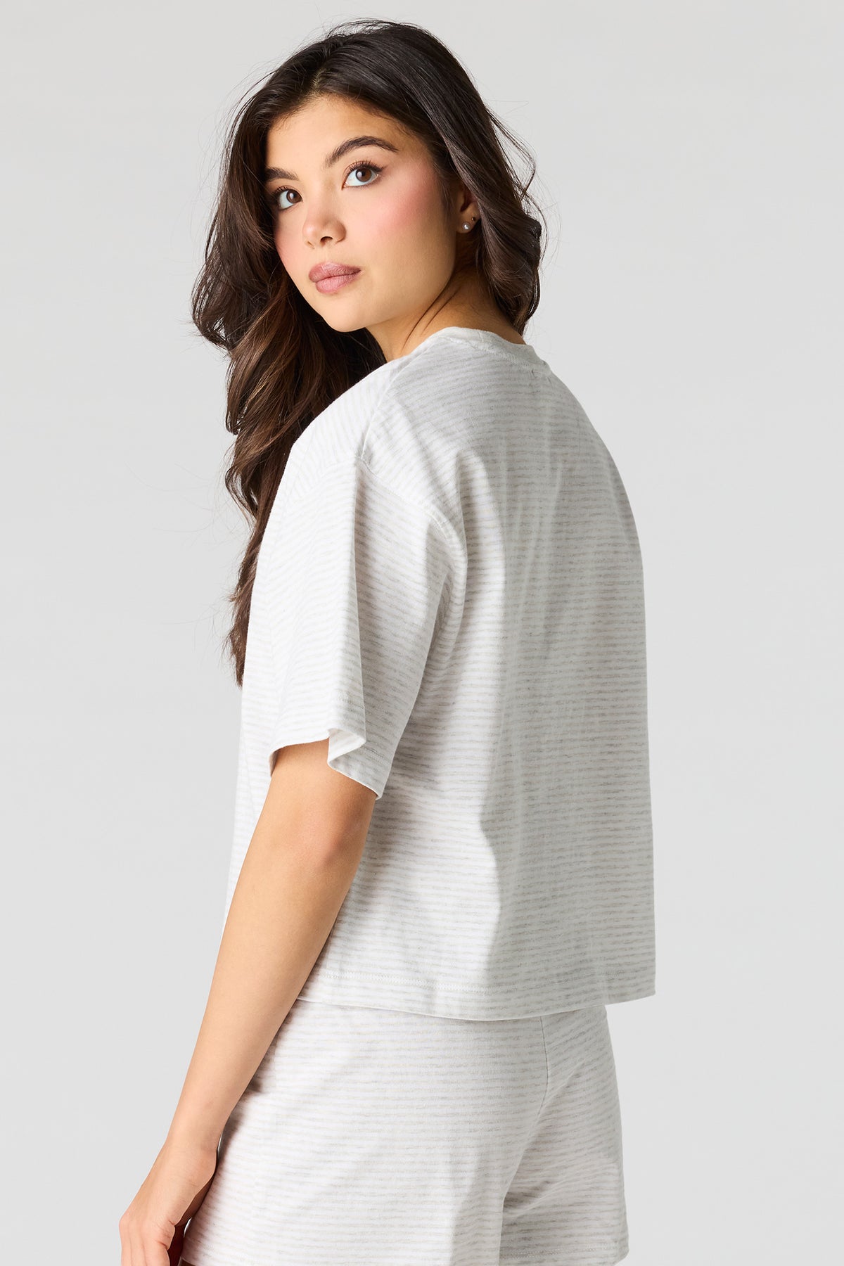 Alt View 2. Boxy T-Shirt - Light Grey
