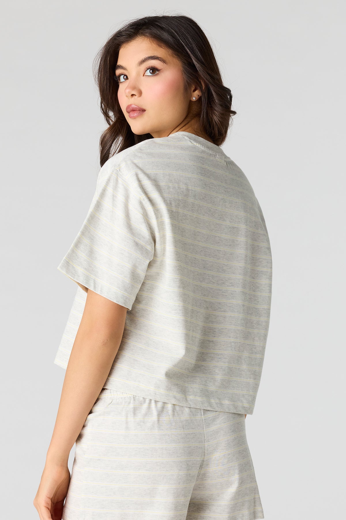 Alt View 3. Boxy T-Shirt - Yellow
