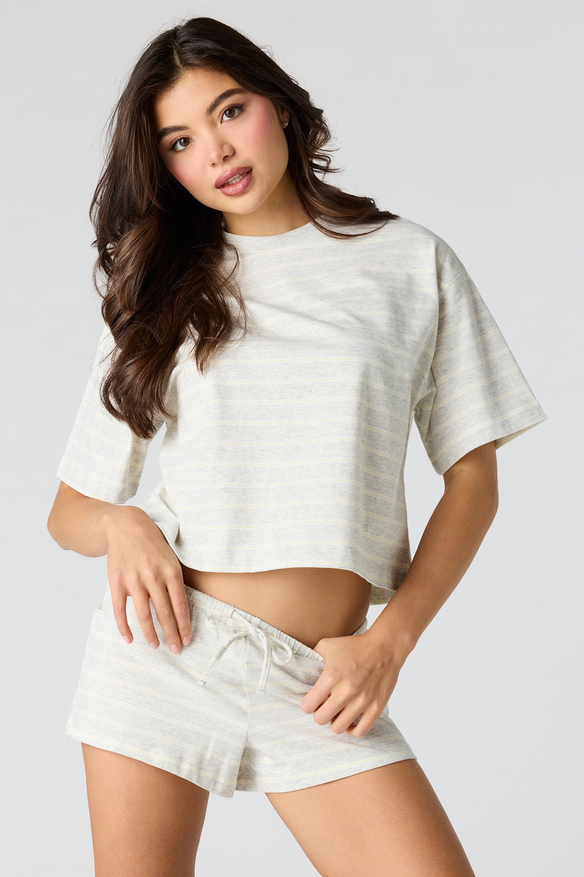 Alt View 5. Drawstring Short - Yellow