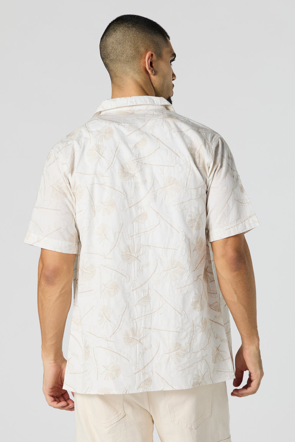 Leaf Embroidered Button-Up Top Leaf Embroidered Button-Up Top 2