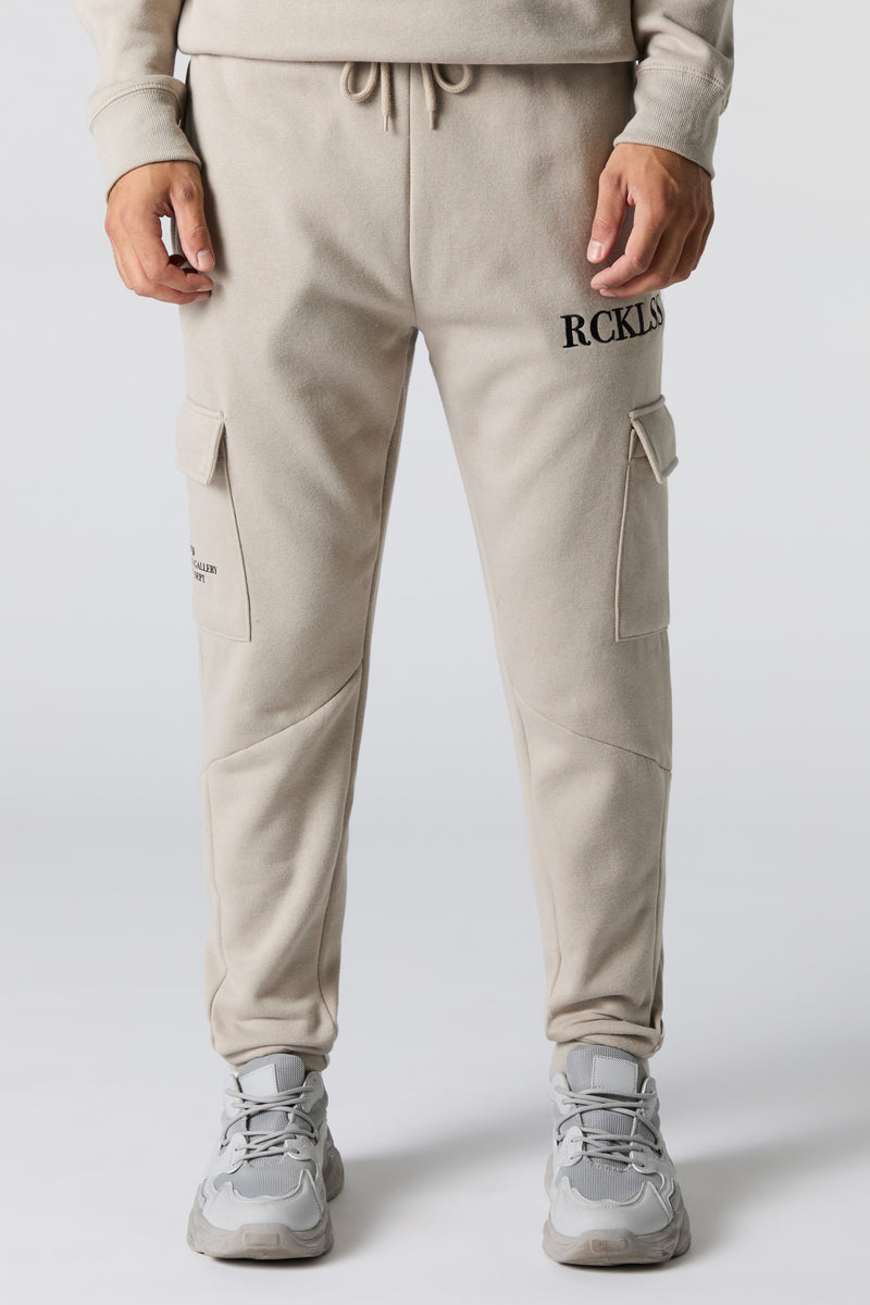 Embroidered Fleece Cargo Jogger