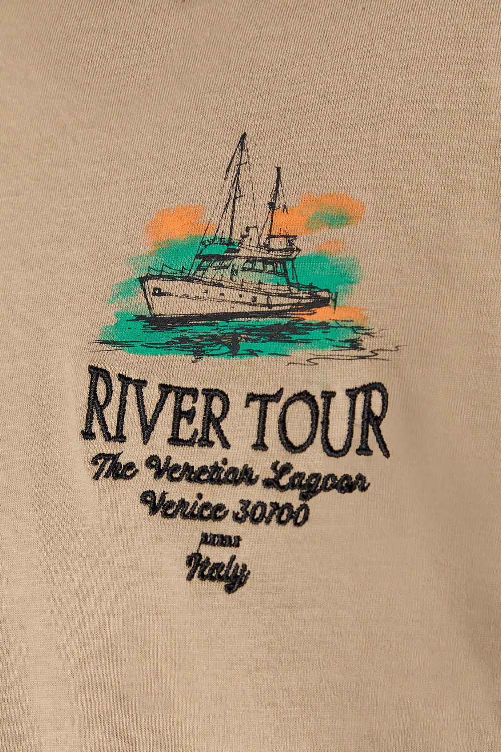 River Tour Graphic T-Shirt River Tour Graphic T-Shirt 5