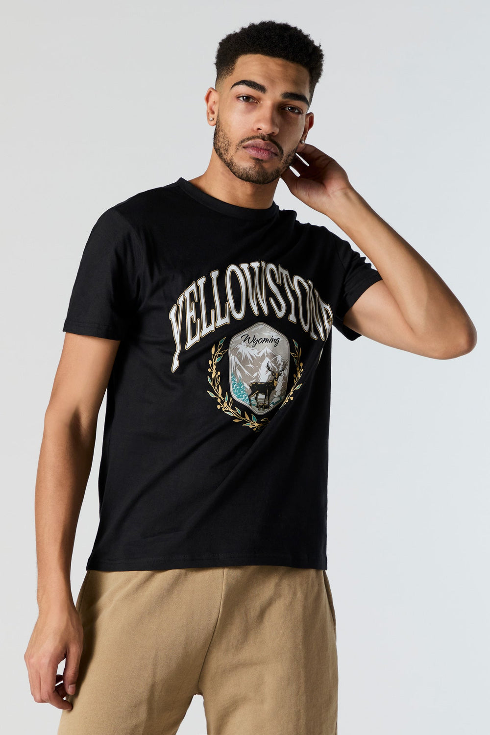 Black Yellowstone Graphic T-Shirt Black Yellowstone Graphic T-Shirt 2