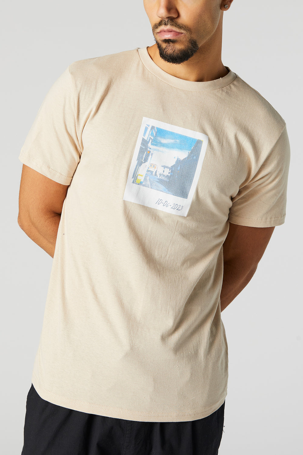 Street Polaroid Graphic T-Shirt Street Polaroid Graphic T-Shirt 1