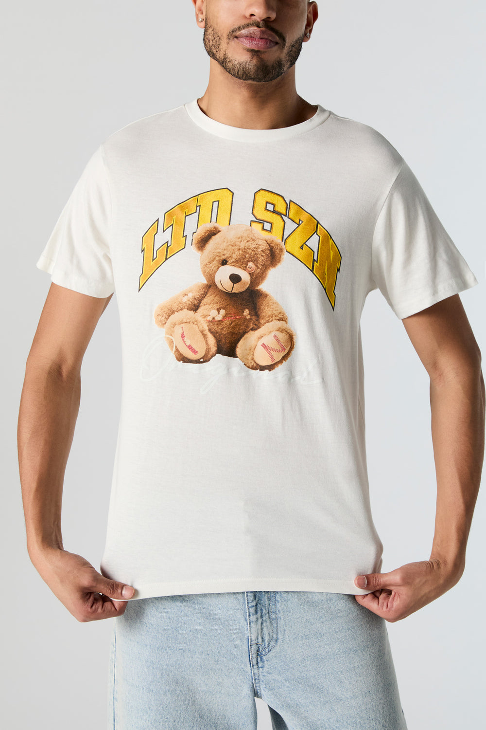 LTD Szn Graphic T-Shirt LTD Szn Graphic T-Shirt 1