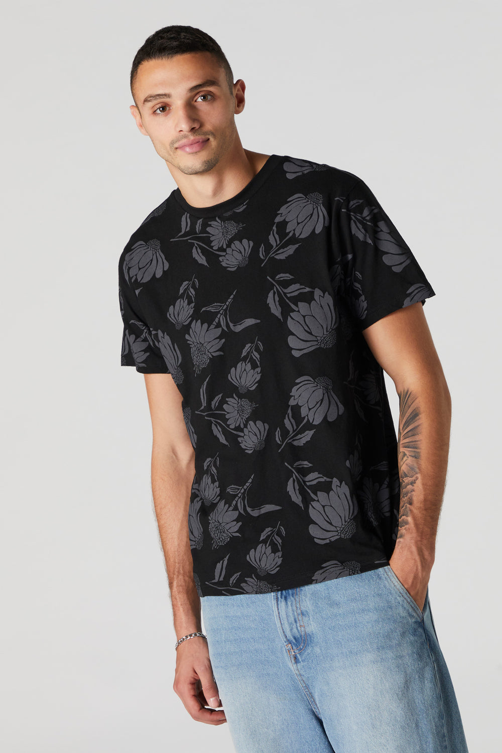 Chunky Floral Graphic T-Shirt Chunky Floral Graphic T-Shirt 5