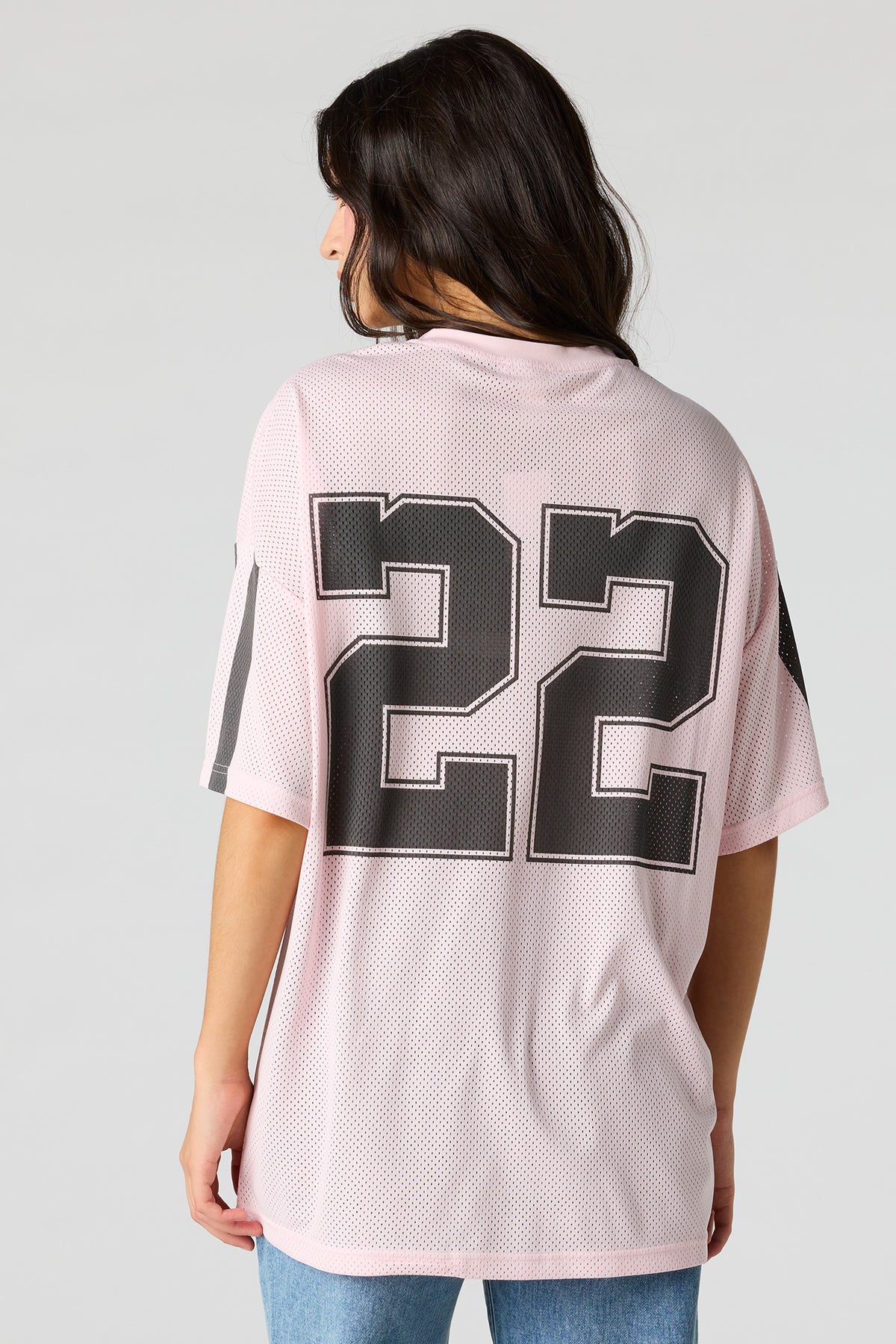 Alt View 2. Mesh Graphic V-Neck Jersey - Light Pink