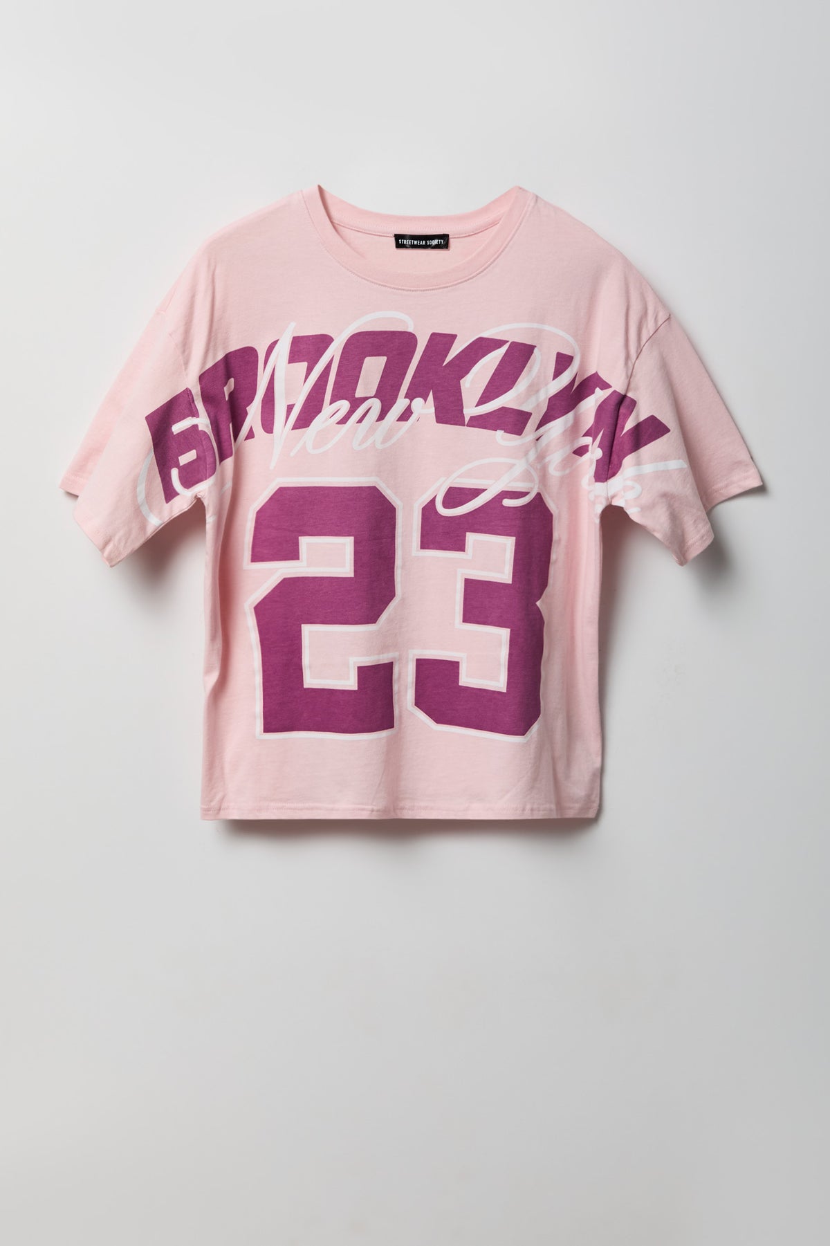 Alt View 2. City Graphic Boxy T-Shirt - Light Pink