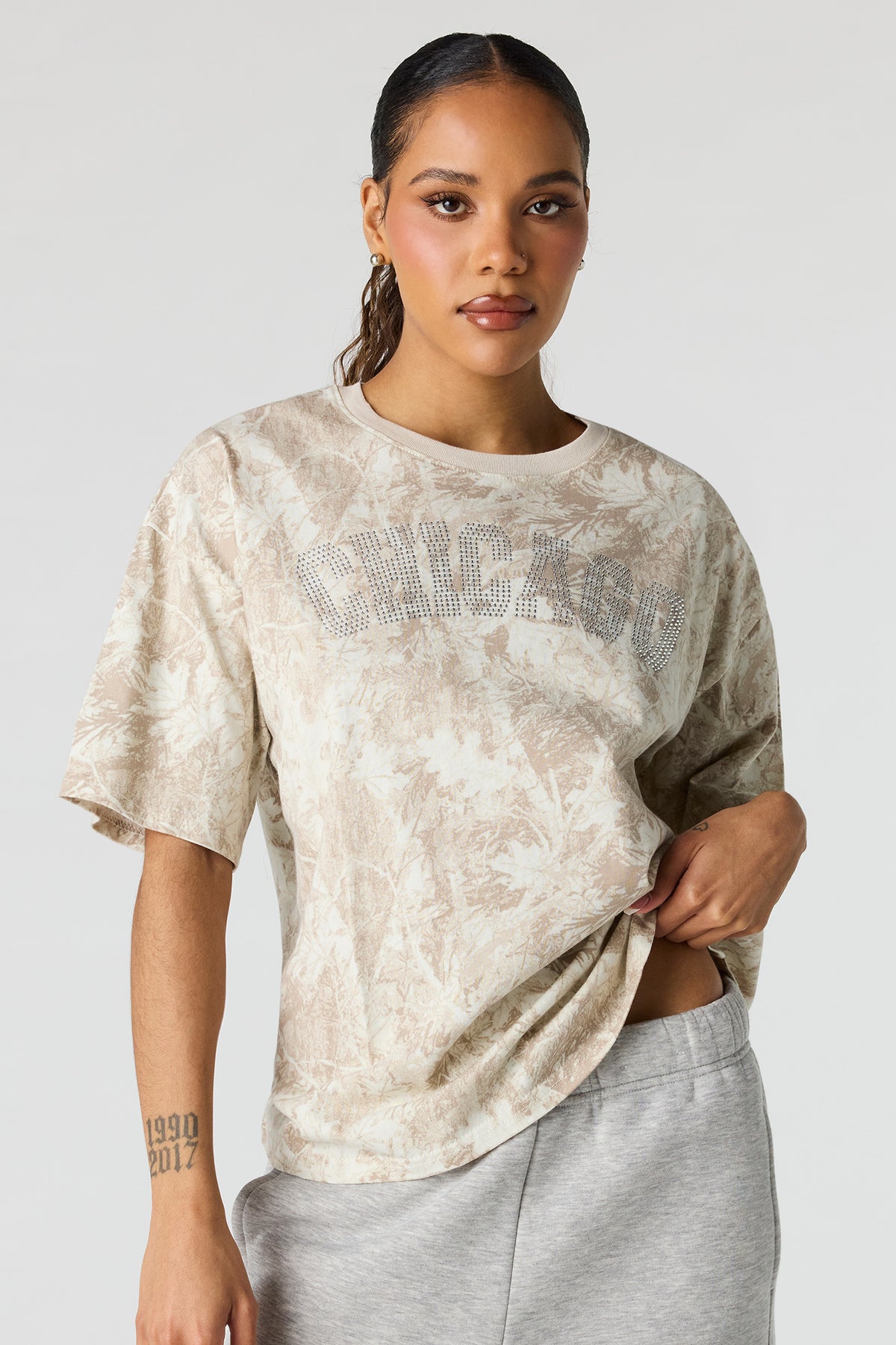 Alt View 4. Graphic Printed Boyfriend T-Shirt - Camouflage