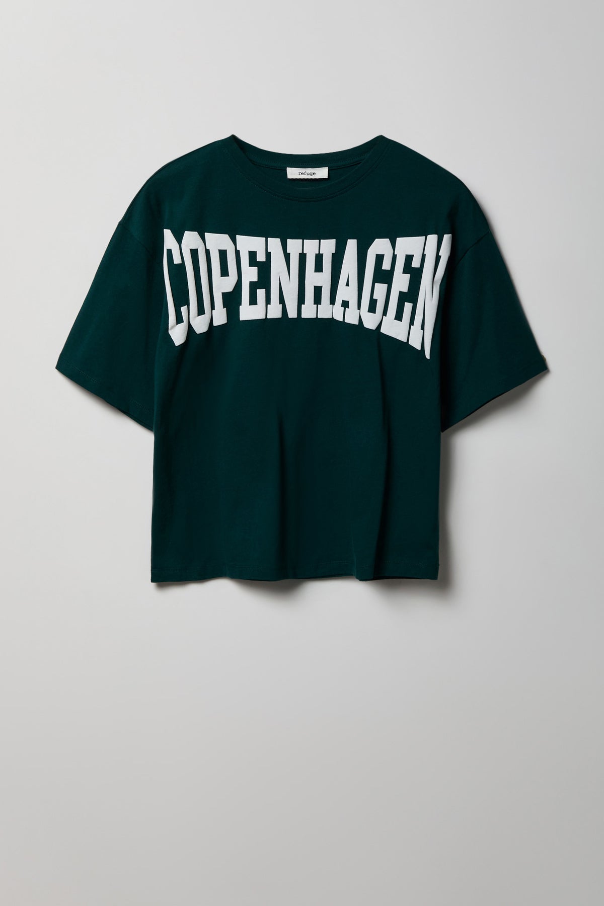 Alt View 4. Destination Graphic Boyfriend T-Shirt - Hunter Green