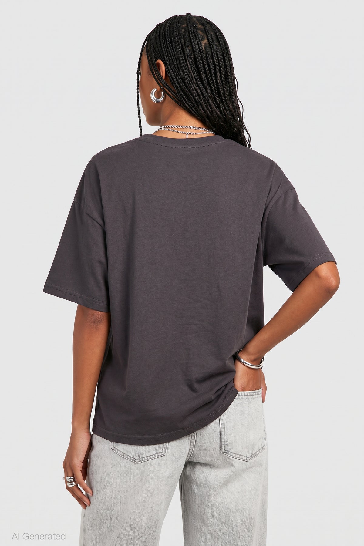 Alt View 2. Rhinestone Graphic Boyfriend T-Shirt - Light Grey