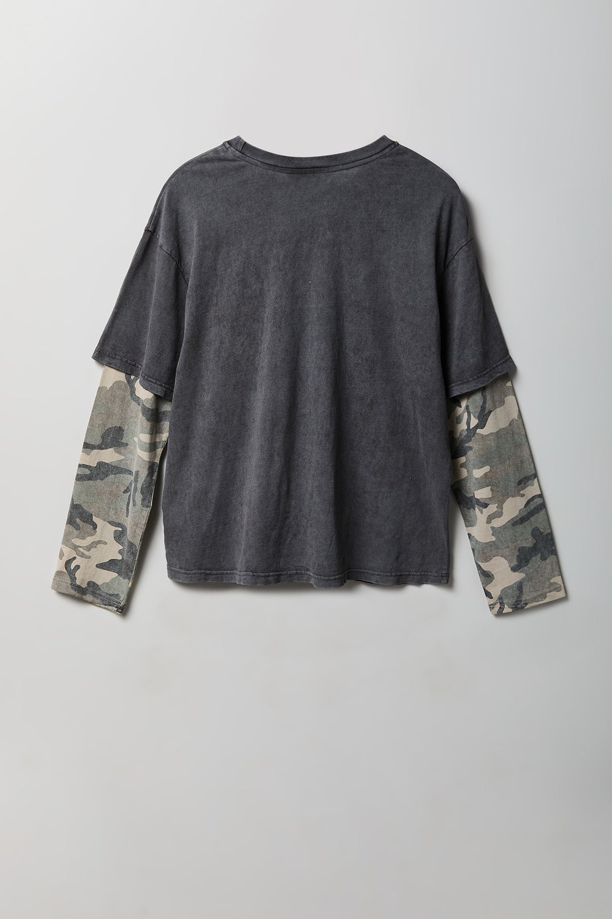 Alt View 2. Layered Long Sleeve Graphic T-Shirt - Black