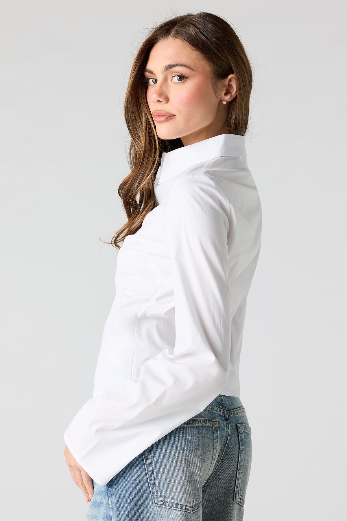 Alt View 2. Fitted Bell Sleeve Button-Up Top - White