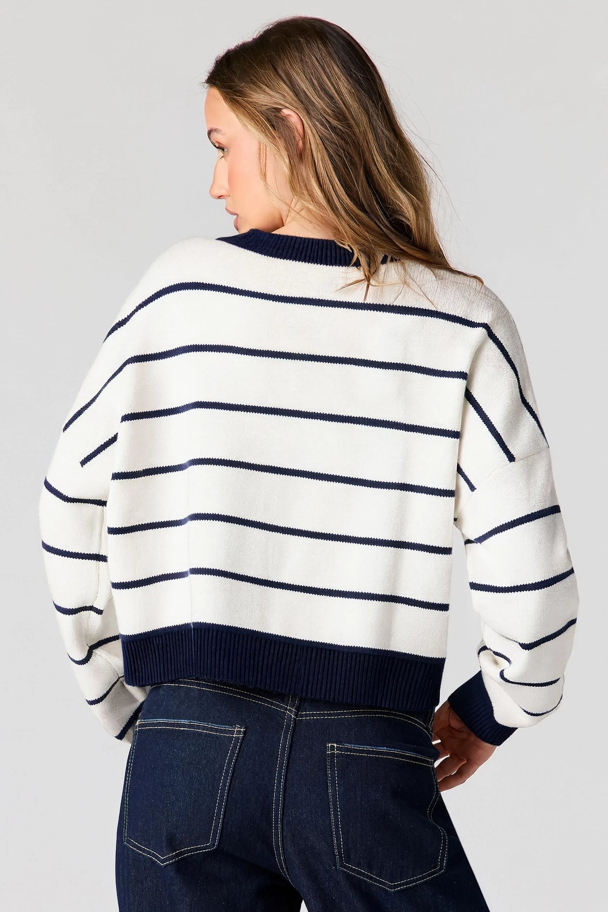 Alt View 2. Striped Sweater - White