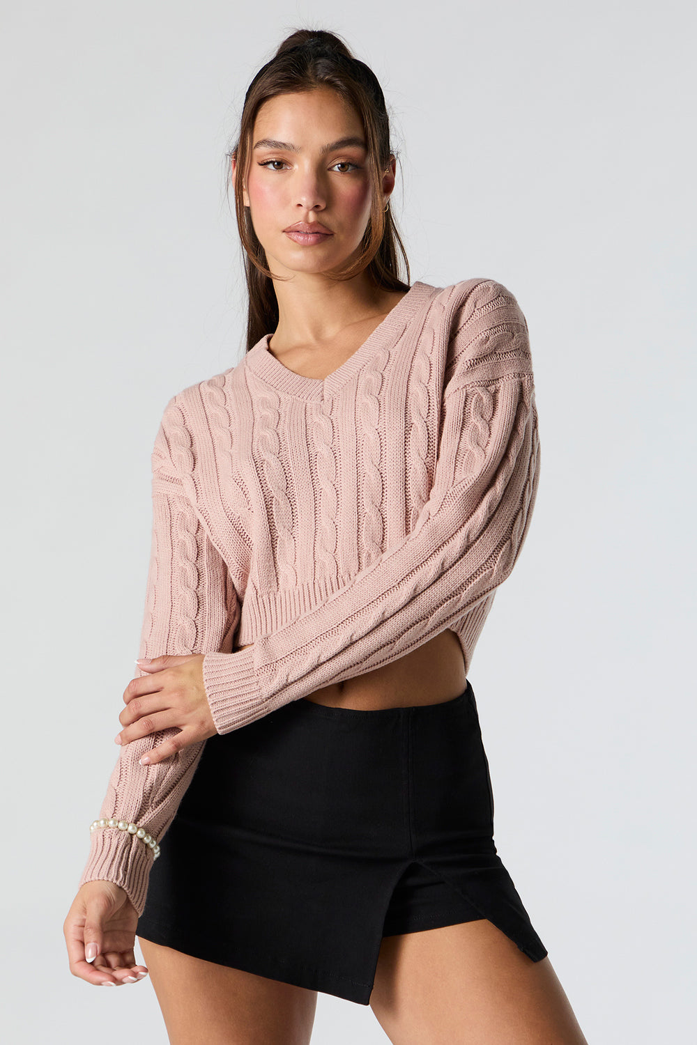 Cable Knit V-Neck Cropped Sweater Cable Knit V-Neck Cropped Sweater 7