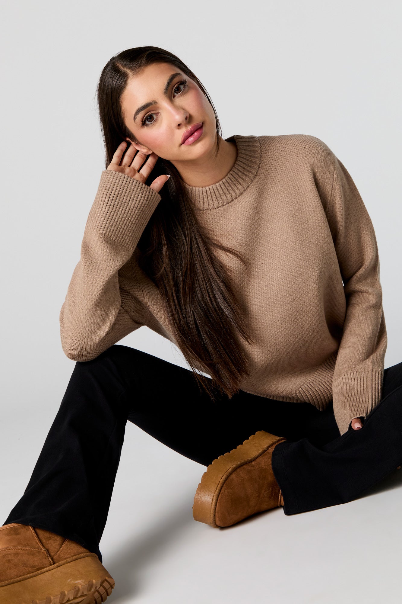 Ribbed Trim Crewneck Sweater