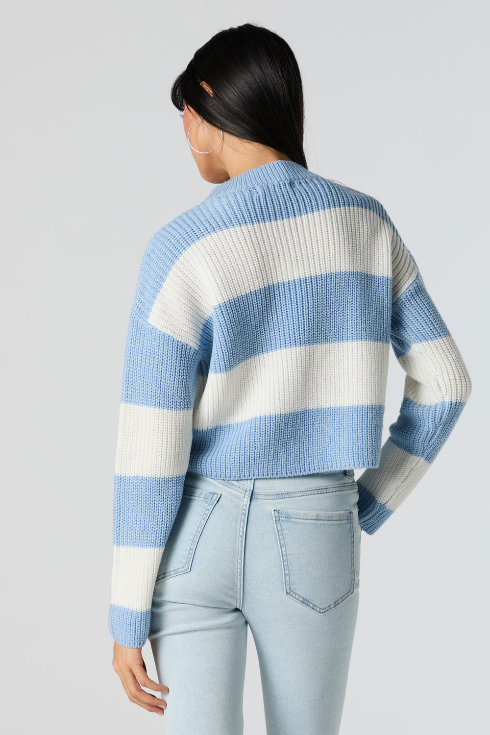 Striped Crew Neck Knit Sweater Striped Crew Neck Knit Sweater 8