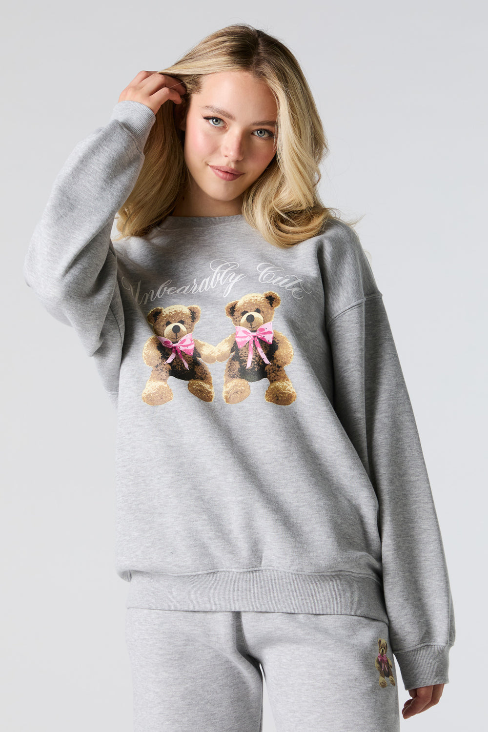 Oversized Graphic Fleece Sweatshirt Oversized Graphic Fleece Sweatshirt 9