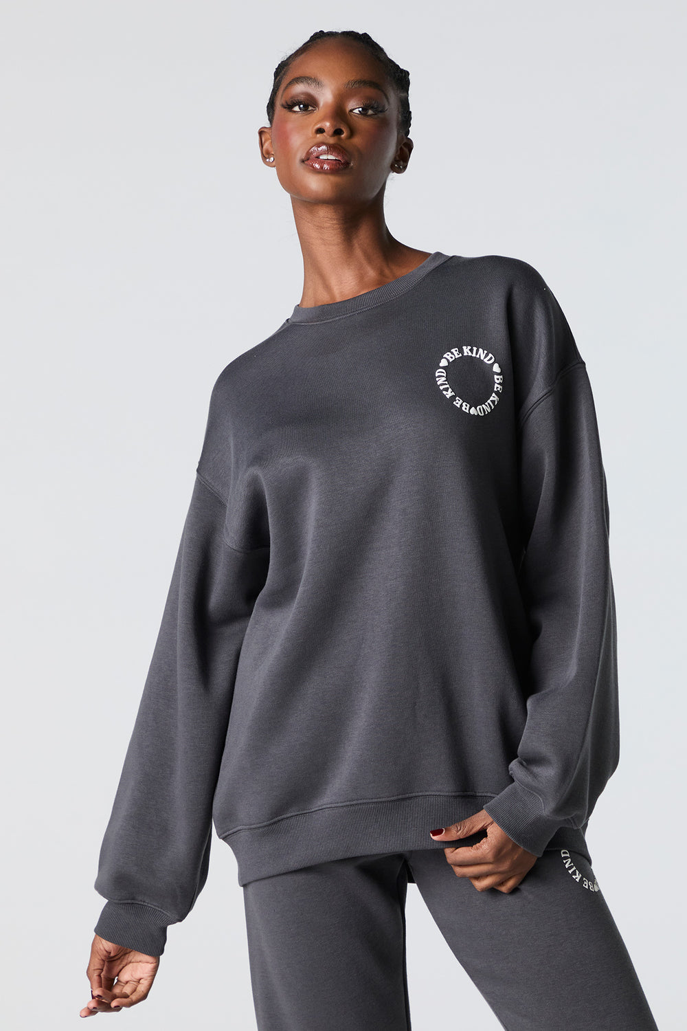 Oversized Graphic Fleece Sweatshirt Oversized Graphic Fleece Sweatshirt 12