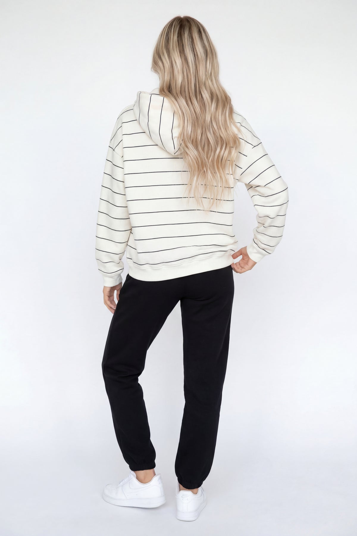 Alt View 3. Fleece Boxy Hoodie - Ivory