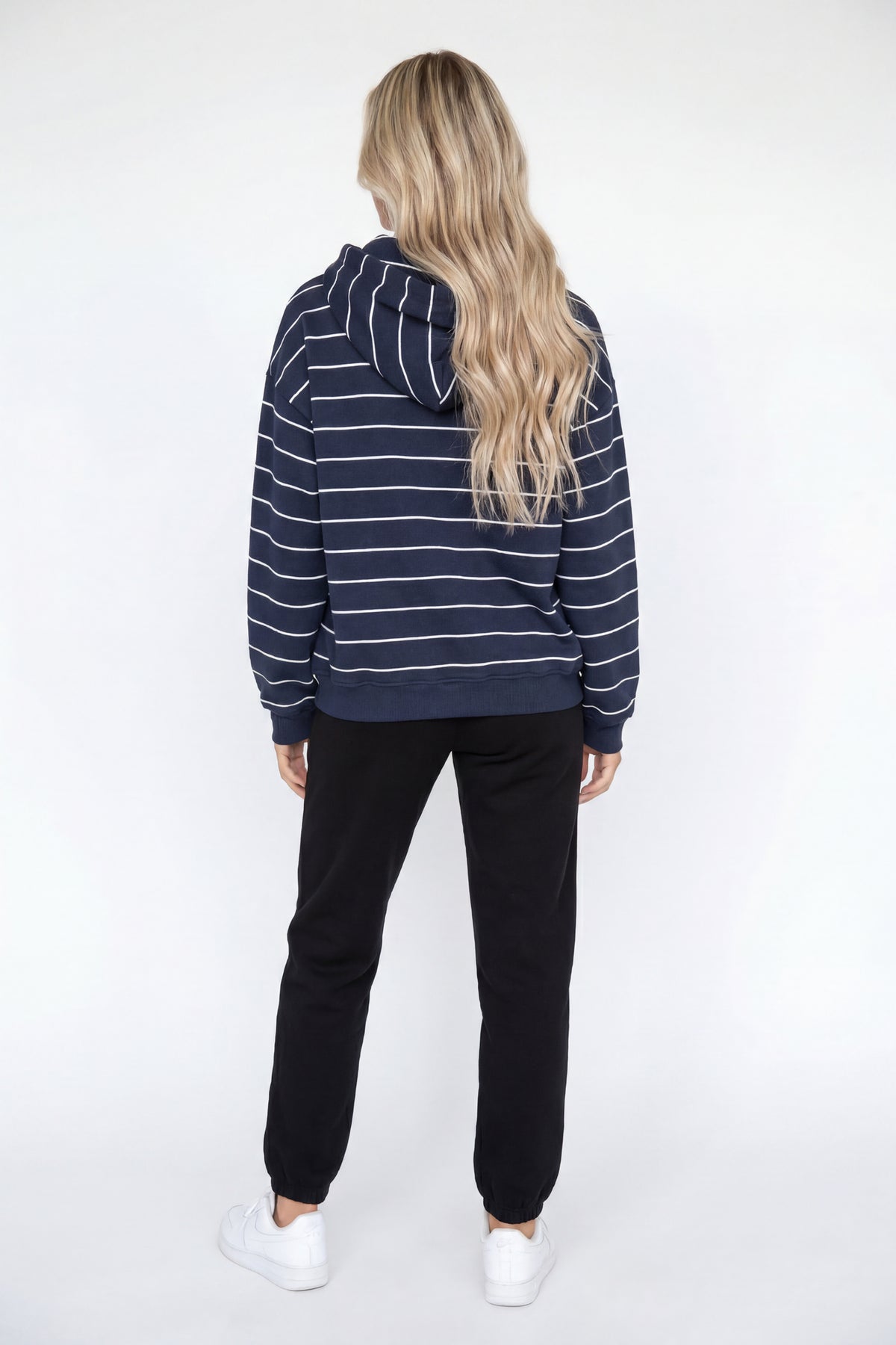 Alt View 3. Fleece Boxy Hoodie - Multi