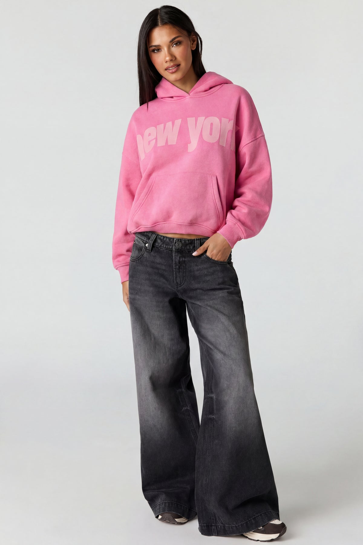Alt View 3. Fleece Graphic Boxy Hoodie - Pink