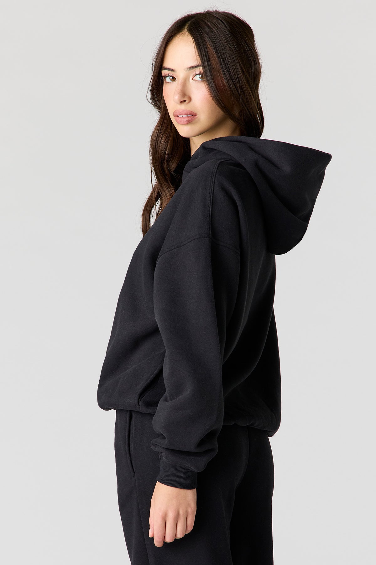 Alt View 2. Luxe Fleece Boxy Hoodie - Black