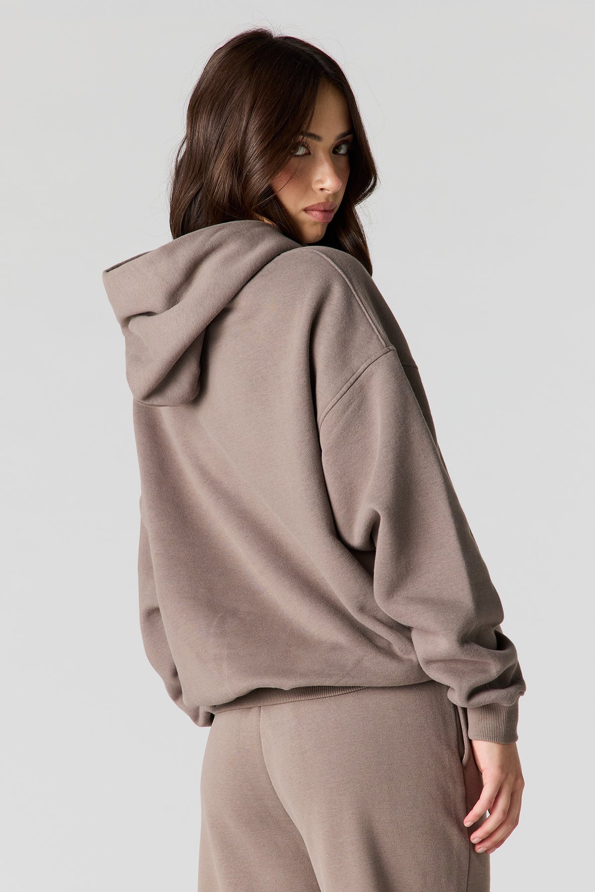 Alt View 2. Luxe Fleece Boxy Hoodie - Taupe