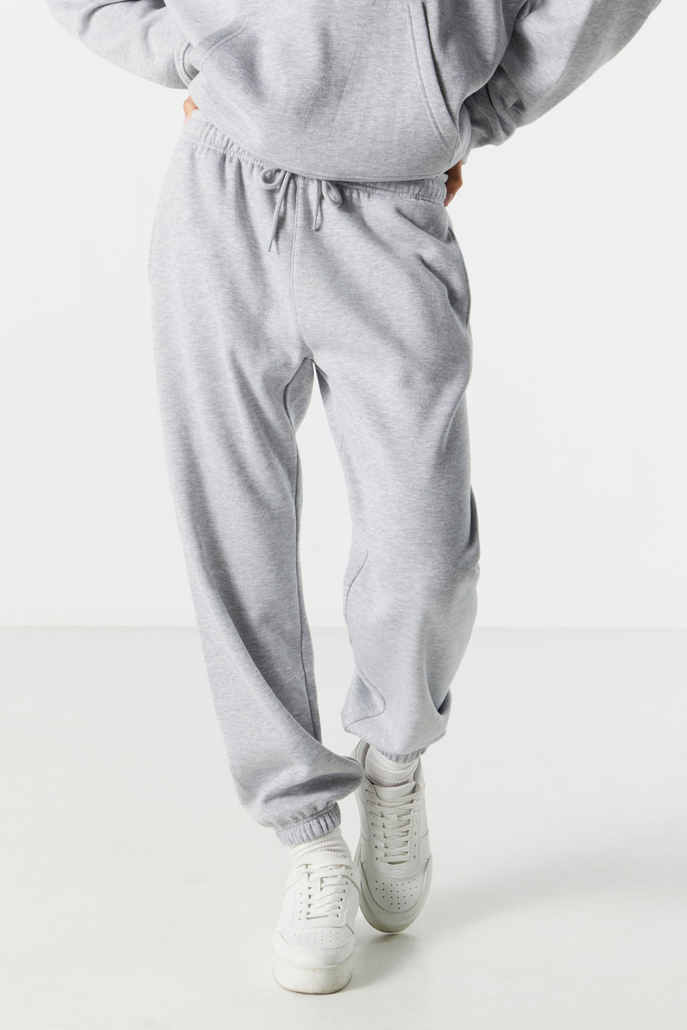 Solid Fleece Jogger Solid Fleece Jogger 2