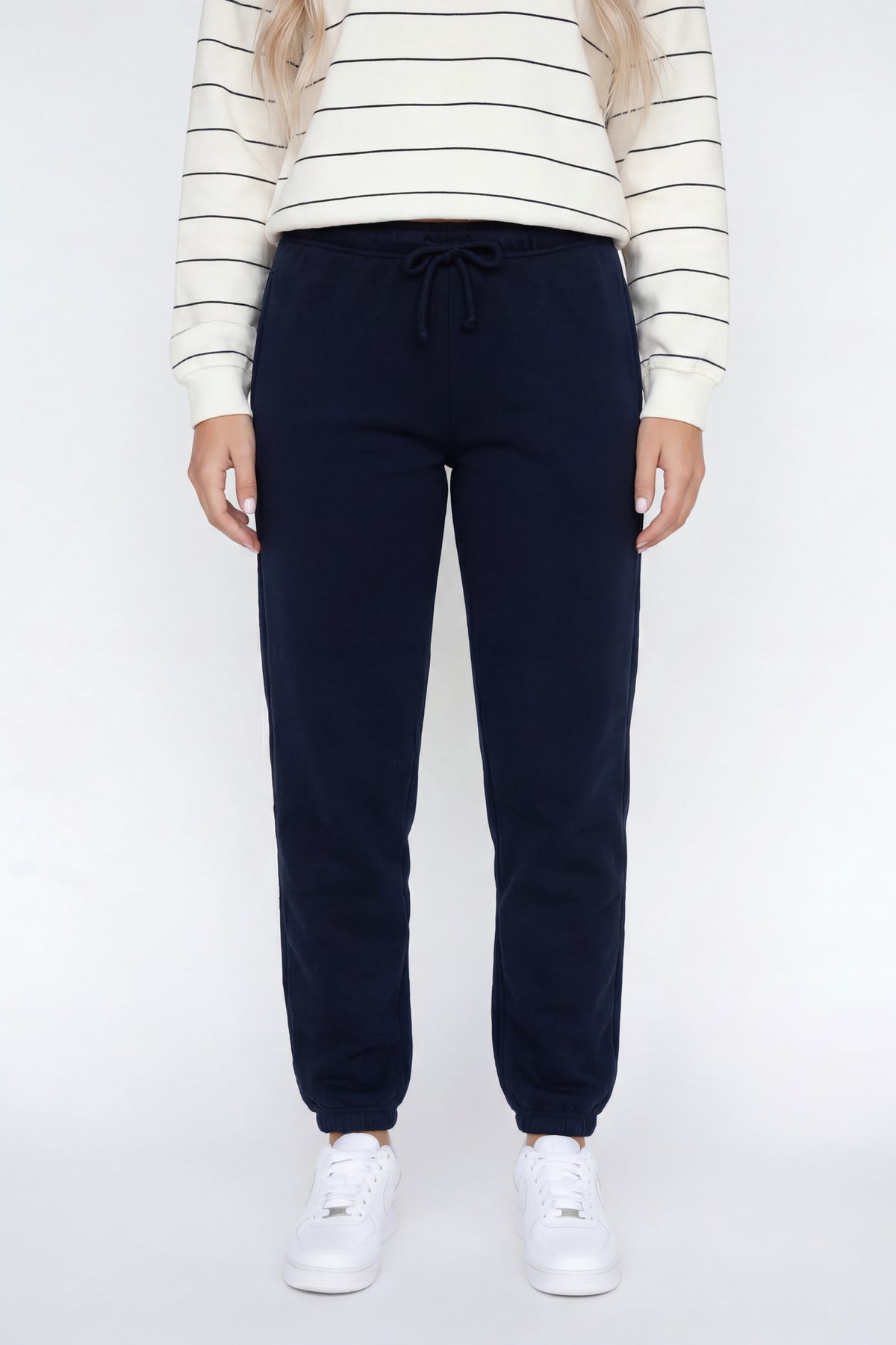 Alt View 3. Fleece Low Rise Slim Jogger - Dark Blue