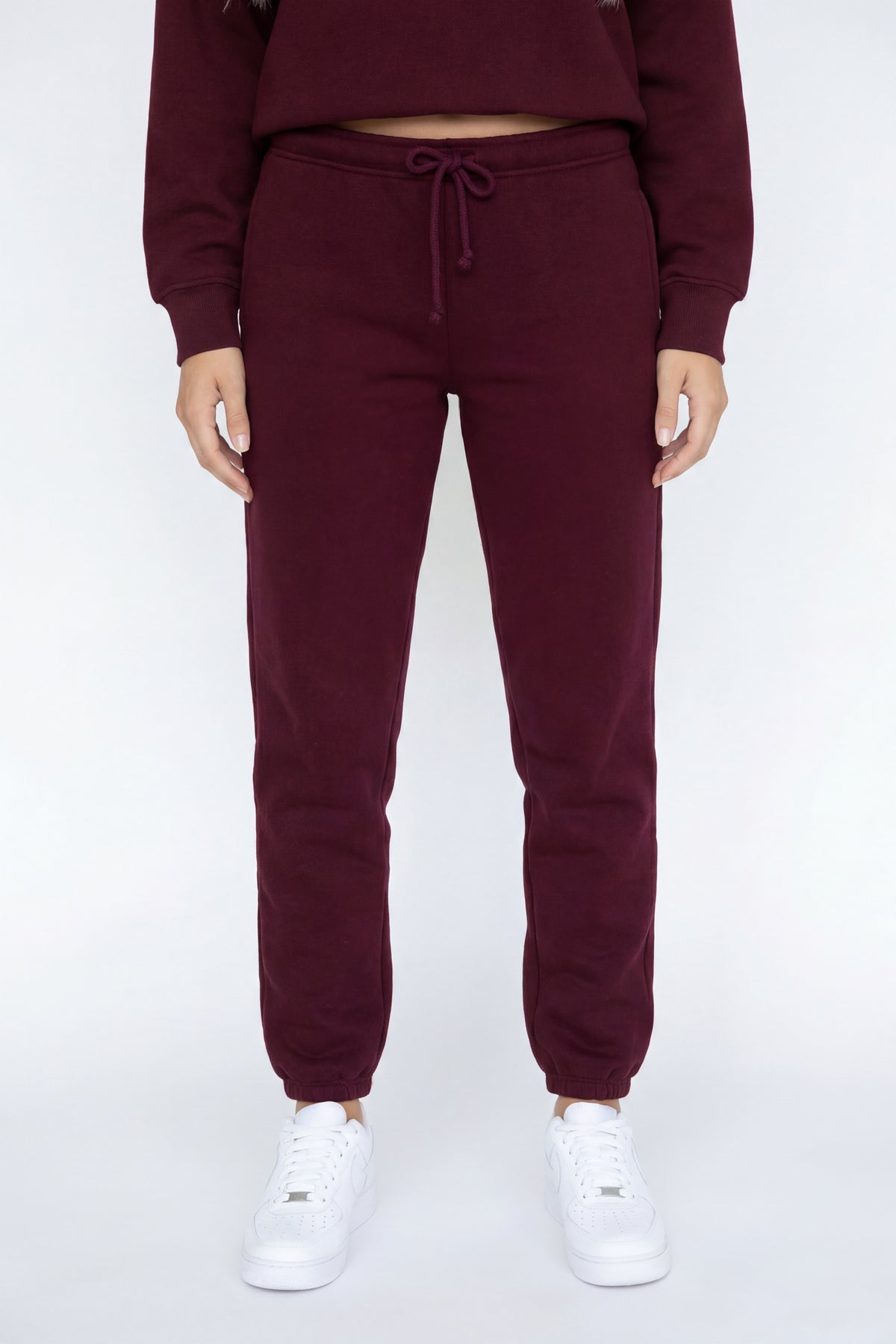 Alt View 3. Fleece Low Rise Slim Jogger - Burgundy