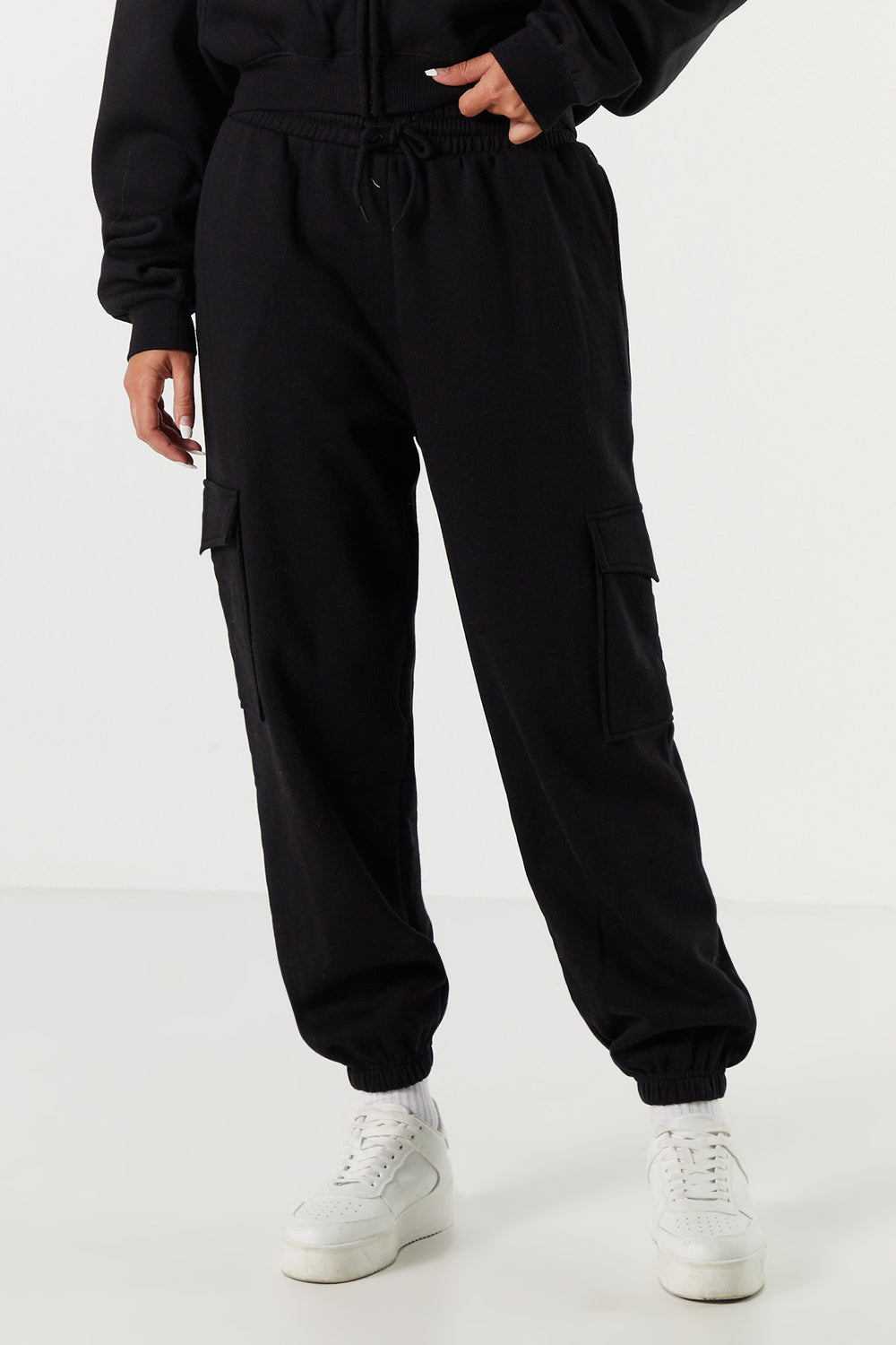 Solid Fleece Cargo Jogger Solid Fleece Cargo Jogger 3