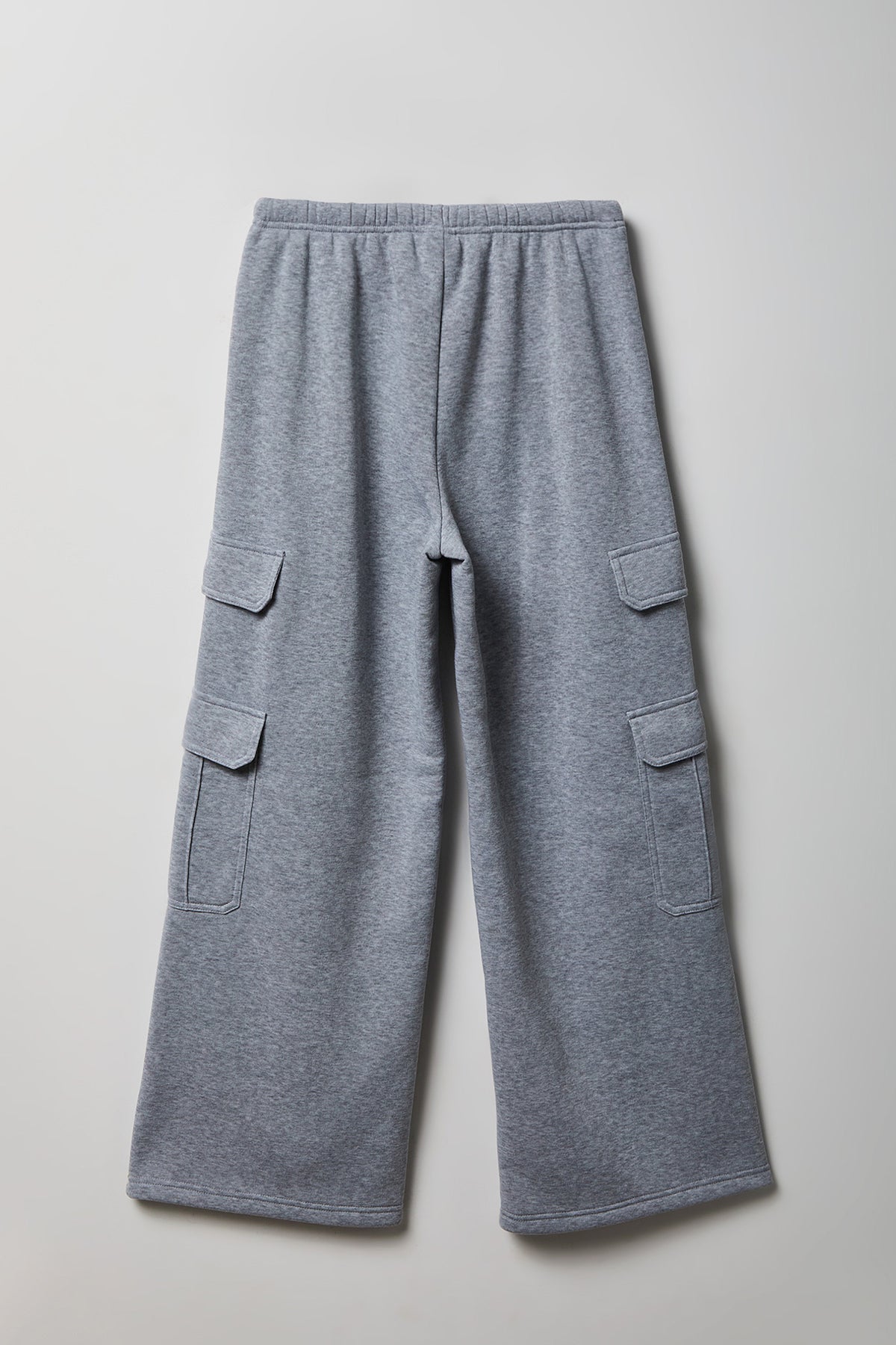 Alt View 2. Fleece Ultra-Wide Cargo Sweatpant - Heather Grey
