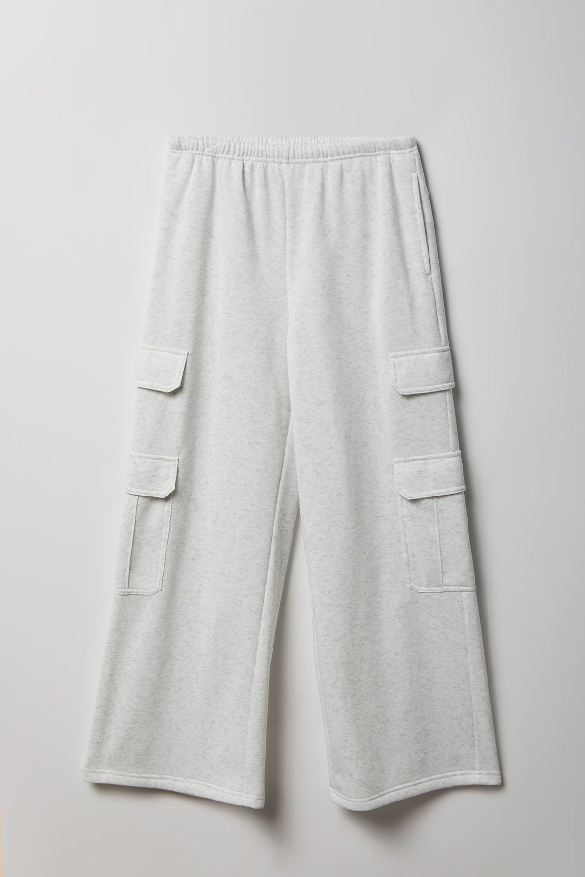 Fleece Ultra-Wide Cargo Sweatpant - Light Grey