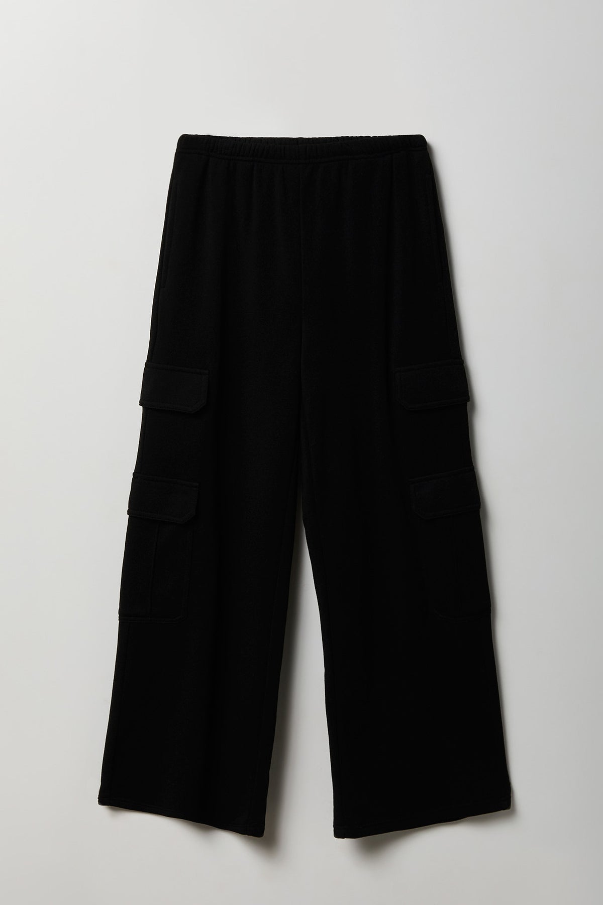 Alt View 4. Fleece Ultra Wide Cargo Sweatpant - Black