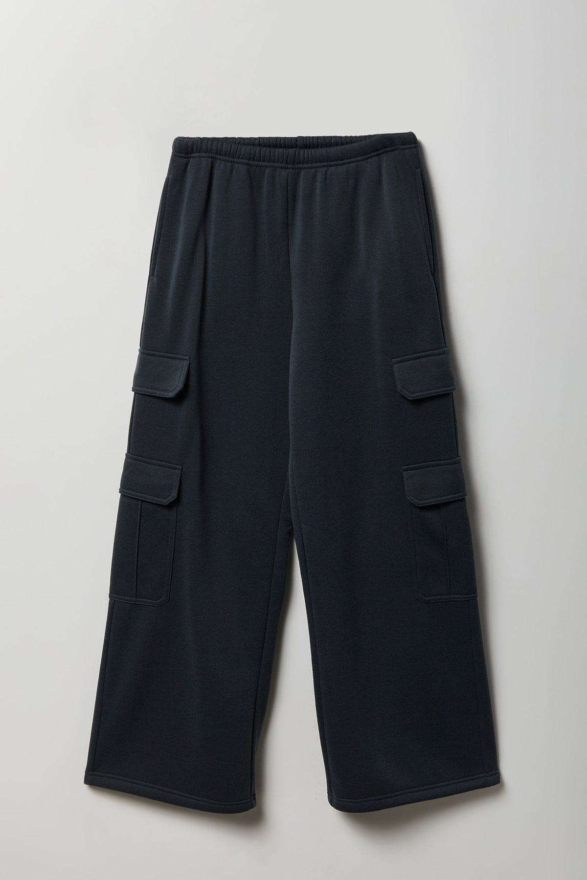 Alt View 4. Fleece Ultra Wide Cargo Sweatpant - Dark Grey