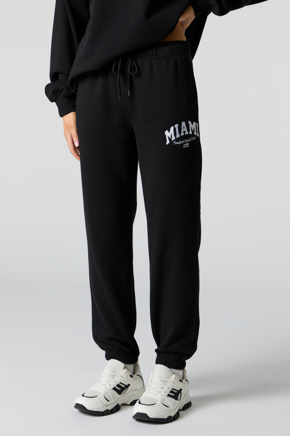 Destination Embroidered Fleece Jogger Destination Embroidered Fleece Jogger 7