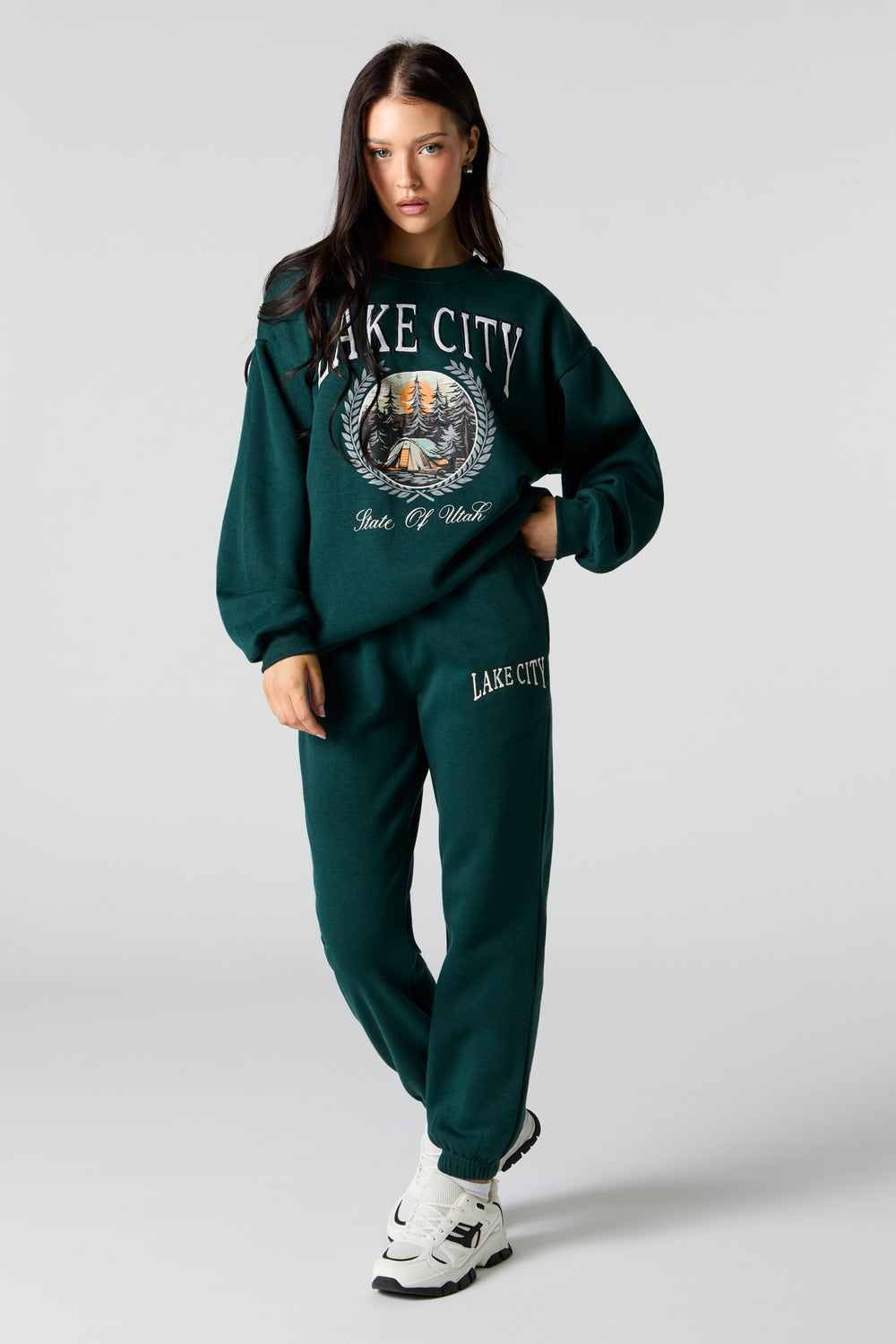 Destination Embroidered Fleece Jogger Destination Embroidered Fleece Jogger 22