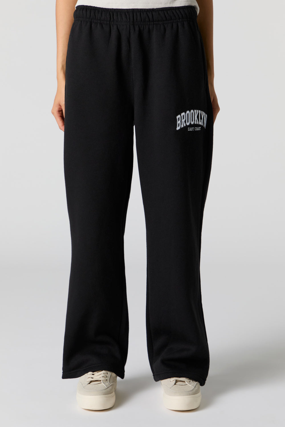 City Embroidered Fleece Jogger City Embroidered Fleece Jogger 6