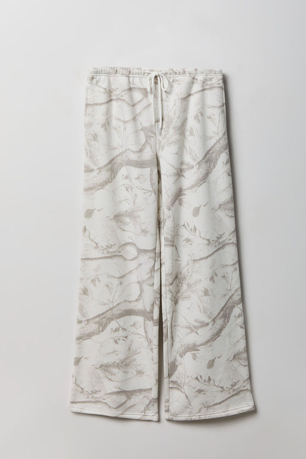 Alt View 4. Fleece Low Rise Wide Leg Sweatpant - Camouflage