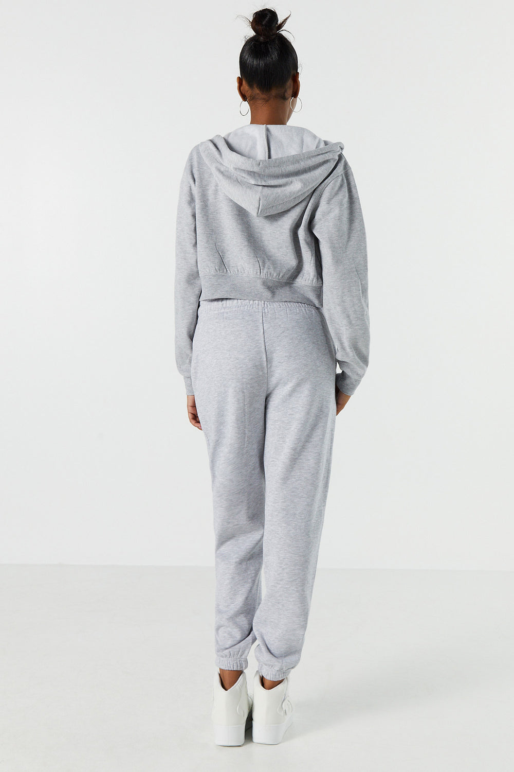 High Rise Fleece Jogger High Rise Fleece Jogger 9