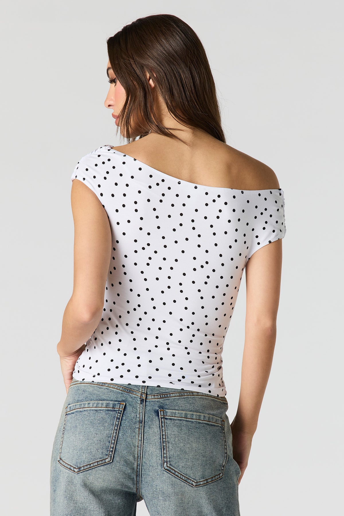 Alt View 2. Off Shoulder Ruched Top - Off White