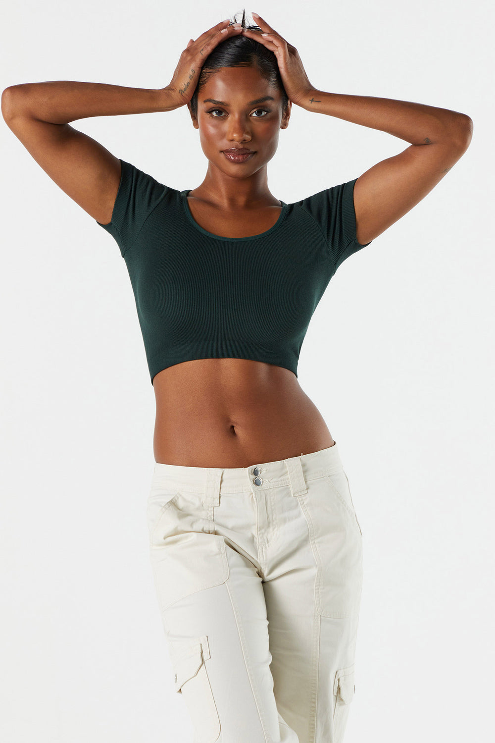 Seamless Ribbed Round Neck Cropped T-Shirt Seamless Ribbed Round Neck Cropped T-Shirt 1