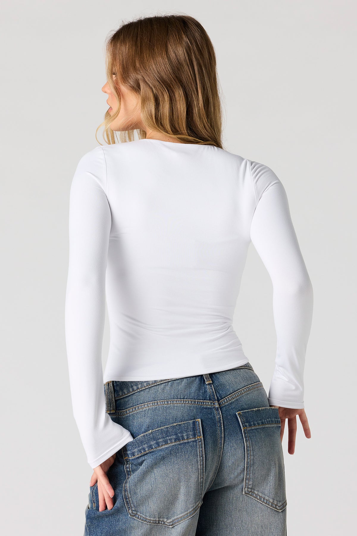 Alt View 2. Contour Classic Long Sleeve Top - White