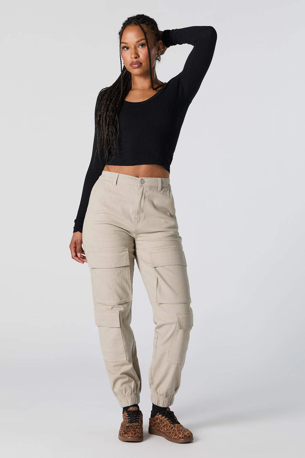 Seamless Ribbed V-Neck Long Sleeve Crop Top Seamless Ribbed V-Neck Long Sleeve Crop Top 6